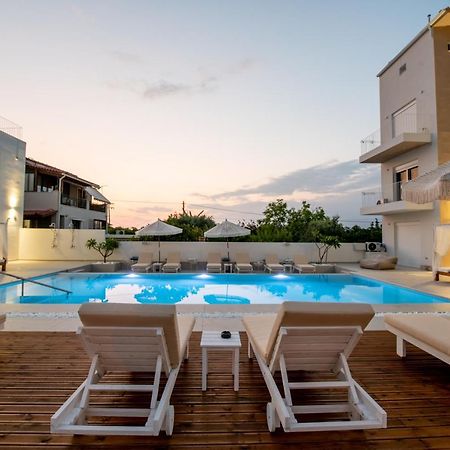 Ennea Suites-Light Suite Flámbouras Екстериор снимка